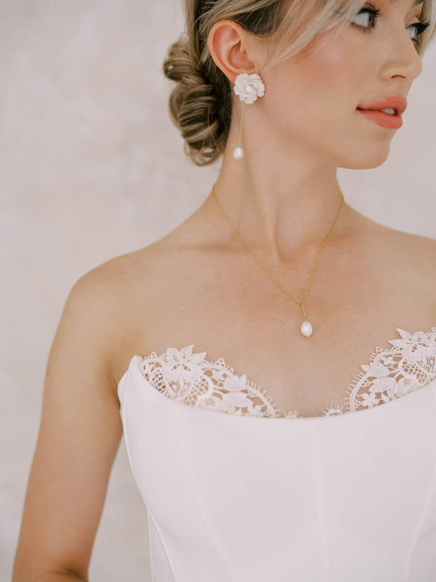 Whitney Baroque Pearl and Gold Bridal Necklace