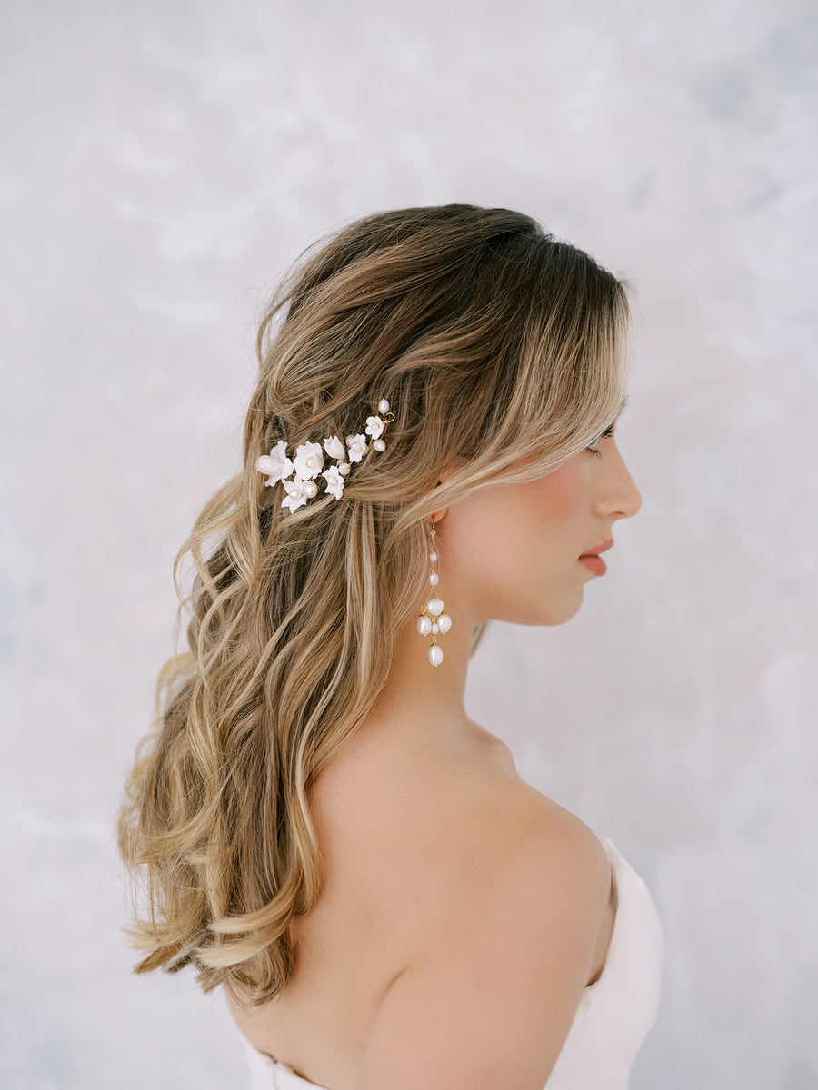 Mira Bridal Floral Baroque Pearl Hairpiece